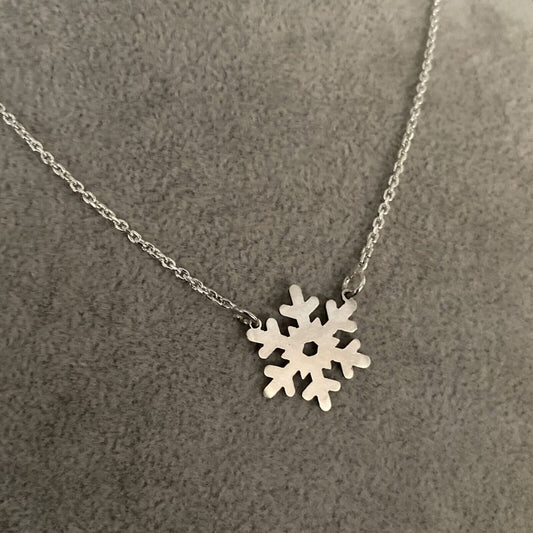 Snowflake Necklace 1